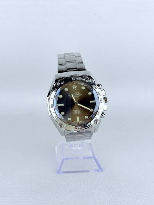 Reloj elegante