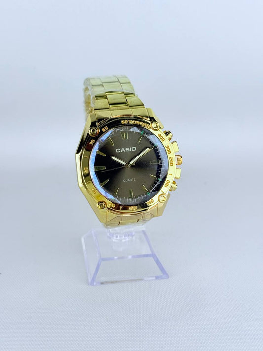 Reloj elegante