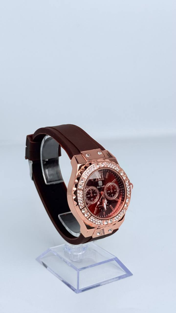 Reloj de dama con piedreria