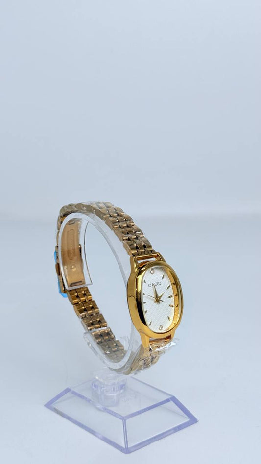 Reloj casio ovalado