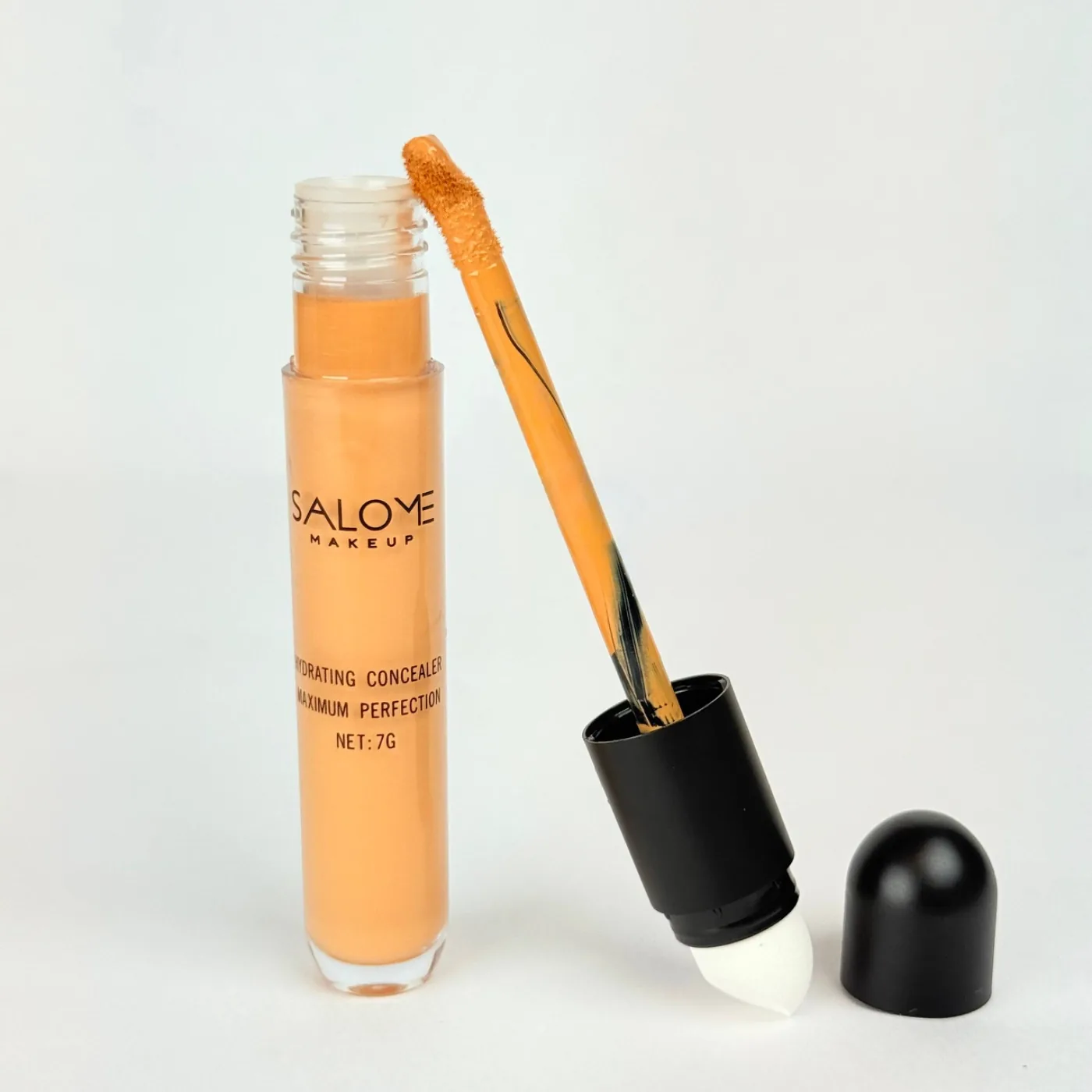 Corrector hidratante máxima perfección salome al mayor · BIGTIME Venezuela · belleza