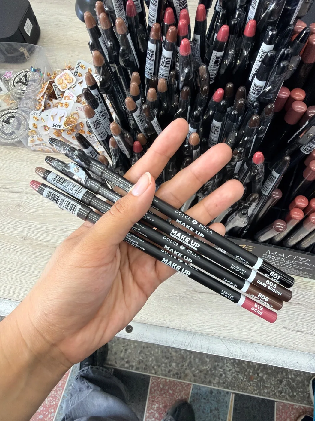 Make up pencil al mayor · BIGTIME Venezuela · belleza
