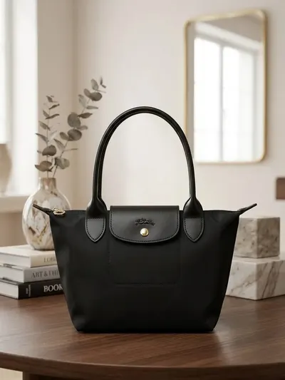 Cartera de mano pequeña  al mayor · BIGTIME Venezuela · bandoleros