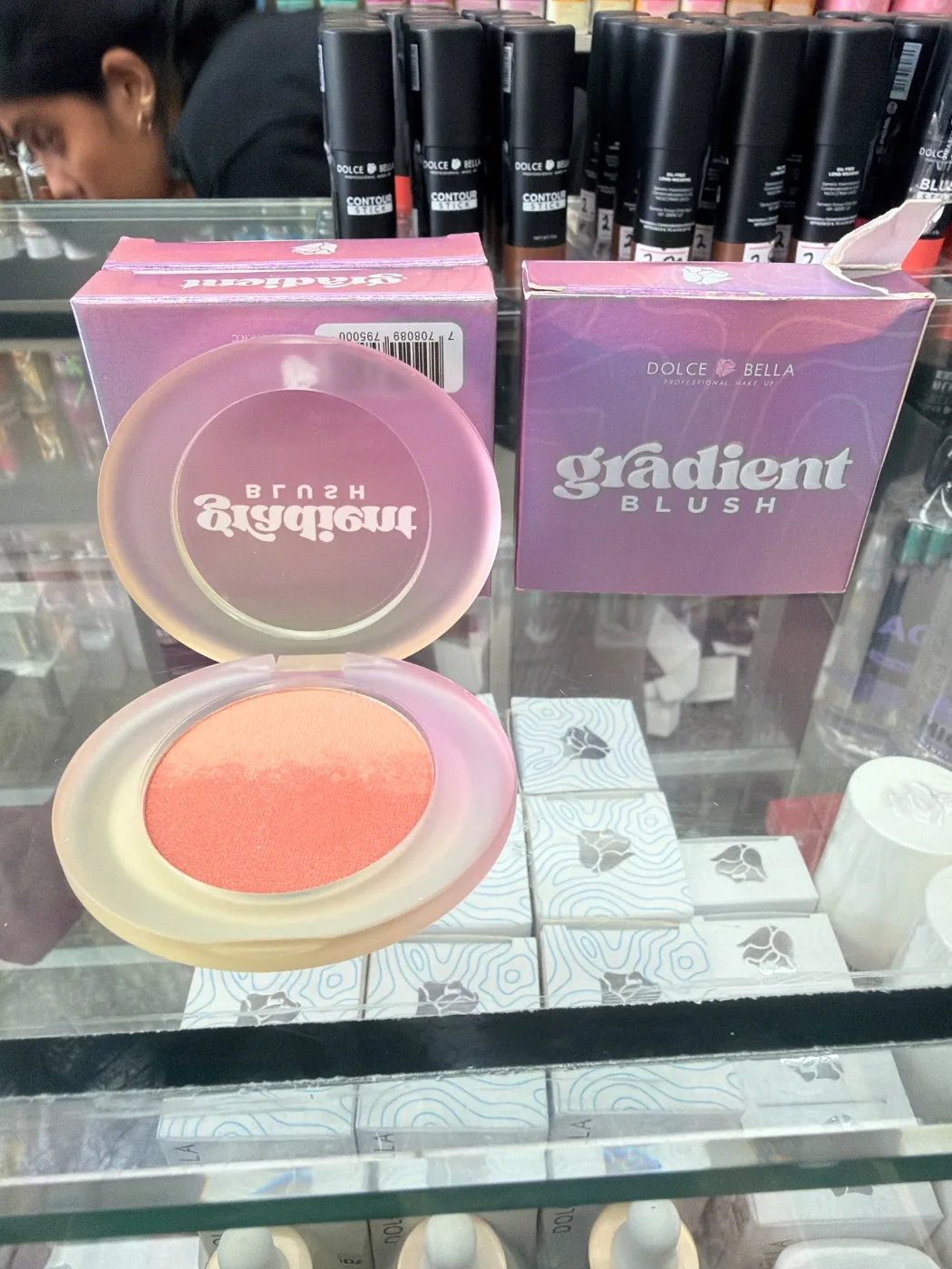 Blush gradient