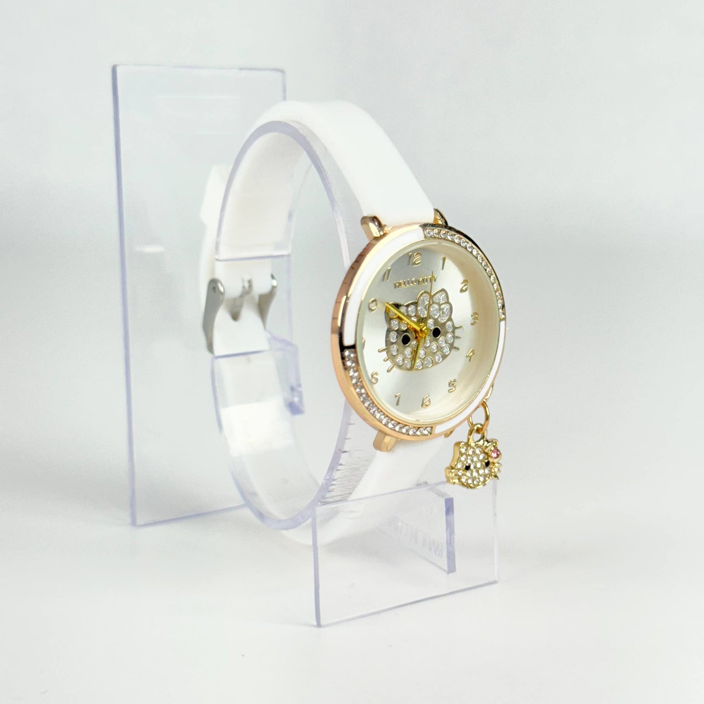 Reloj analógico de hello Kitty