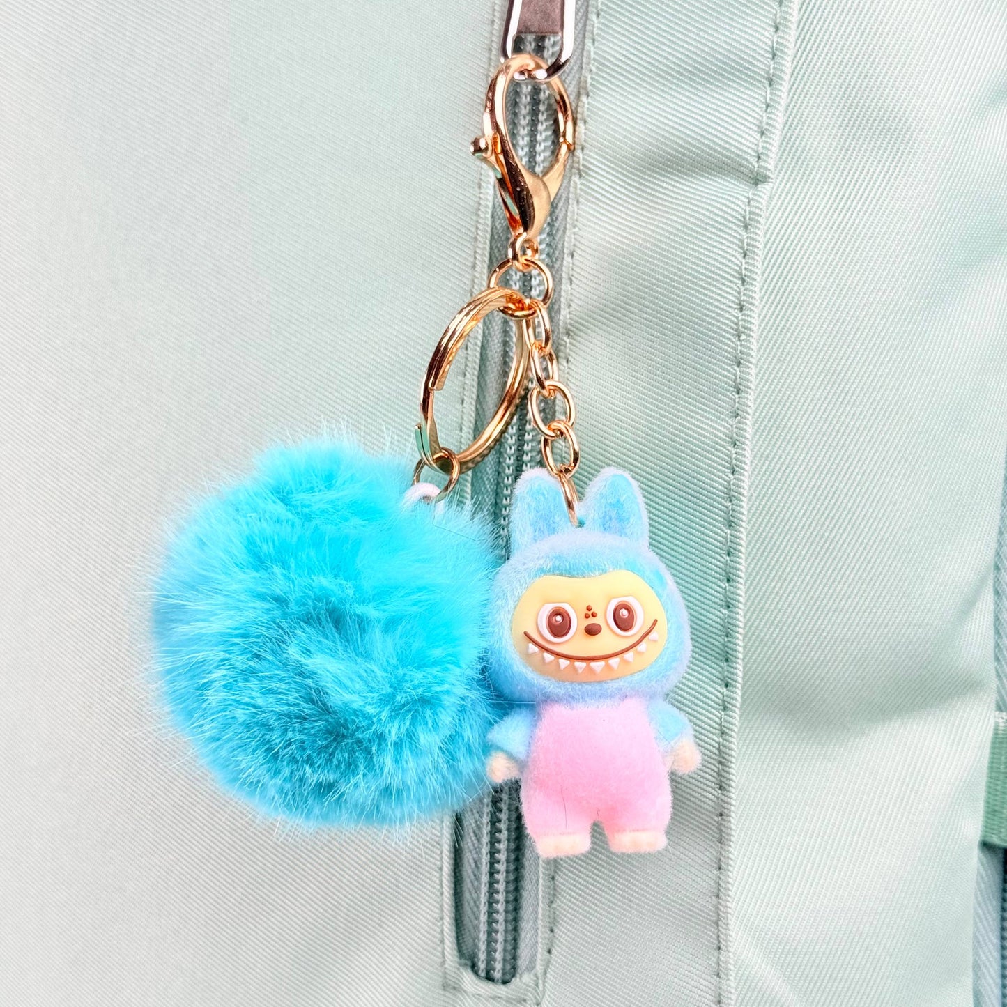 Llavero pompón de labubu