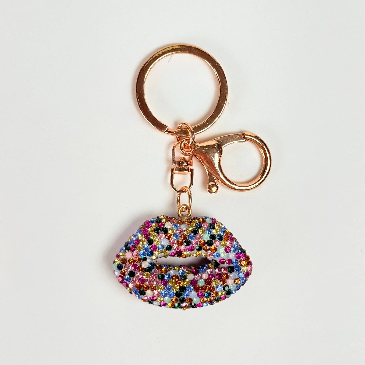 Llavero brillante de beso