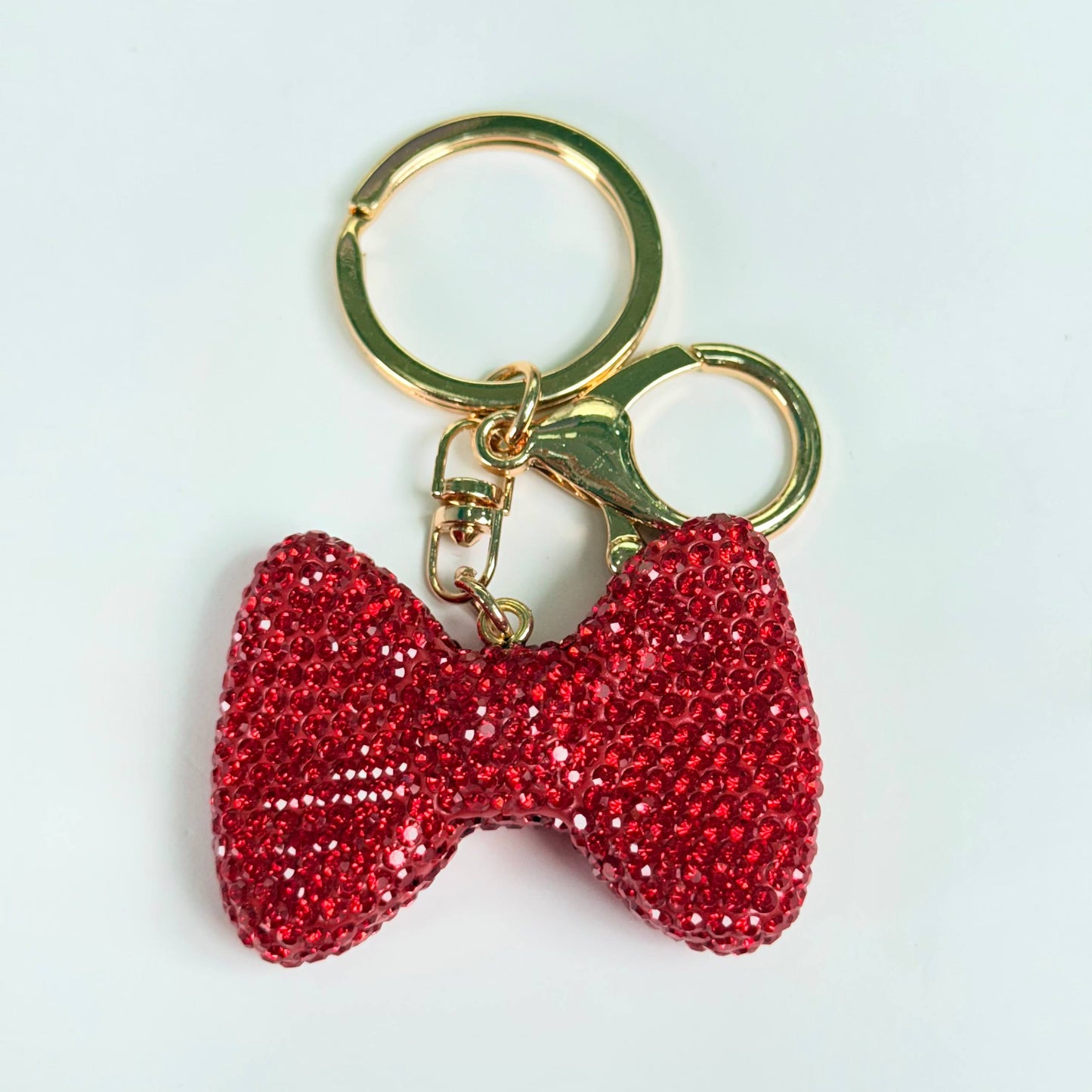 Llavero brillante de lazo