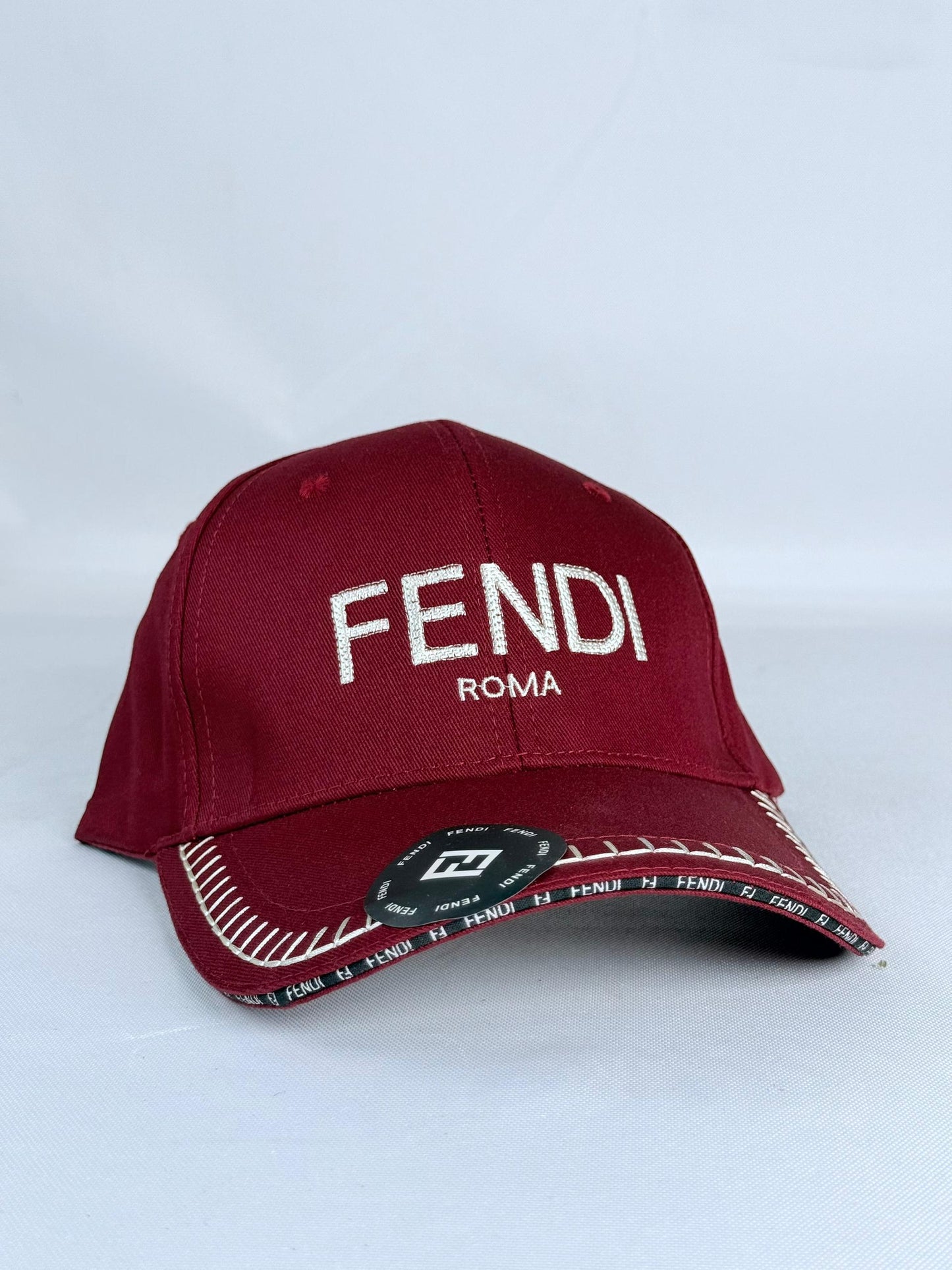 GORRA FENDY