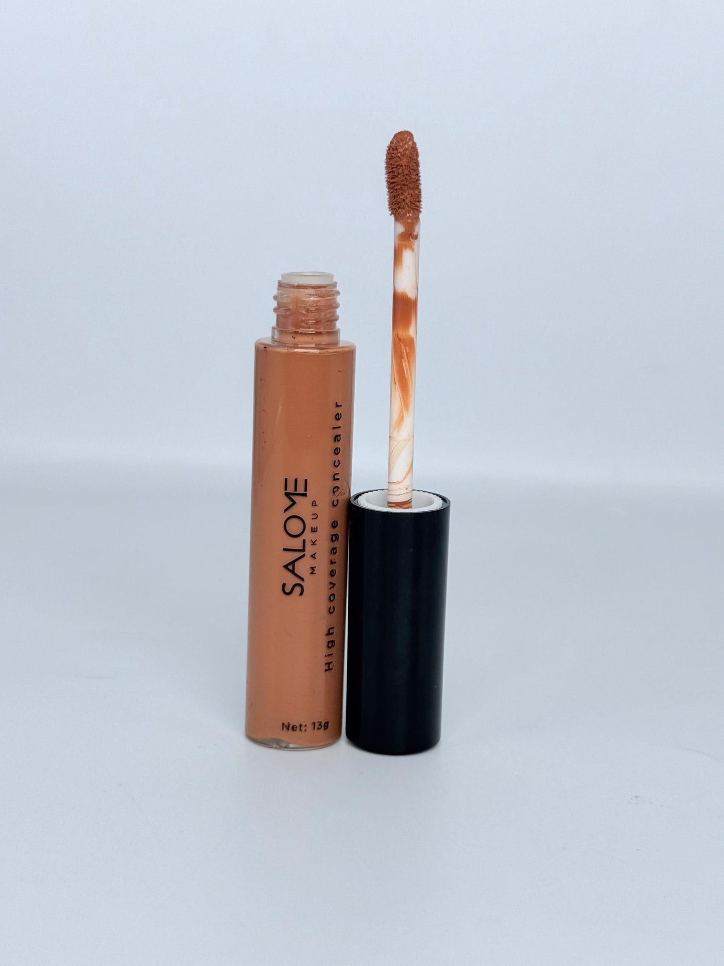 corrector de ojeras de salome