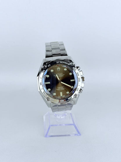 Reloj elegante