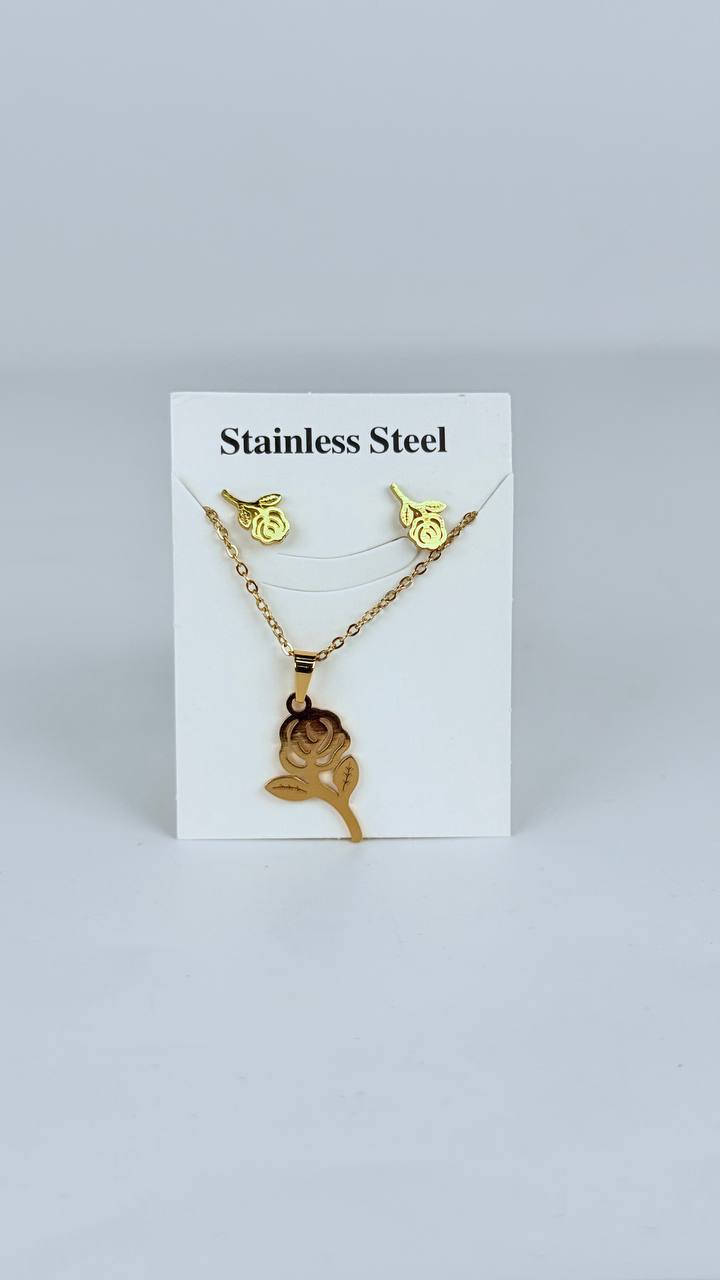 juego cadena + aretes