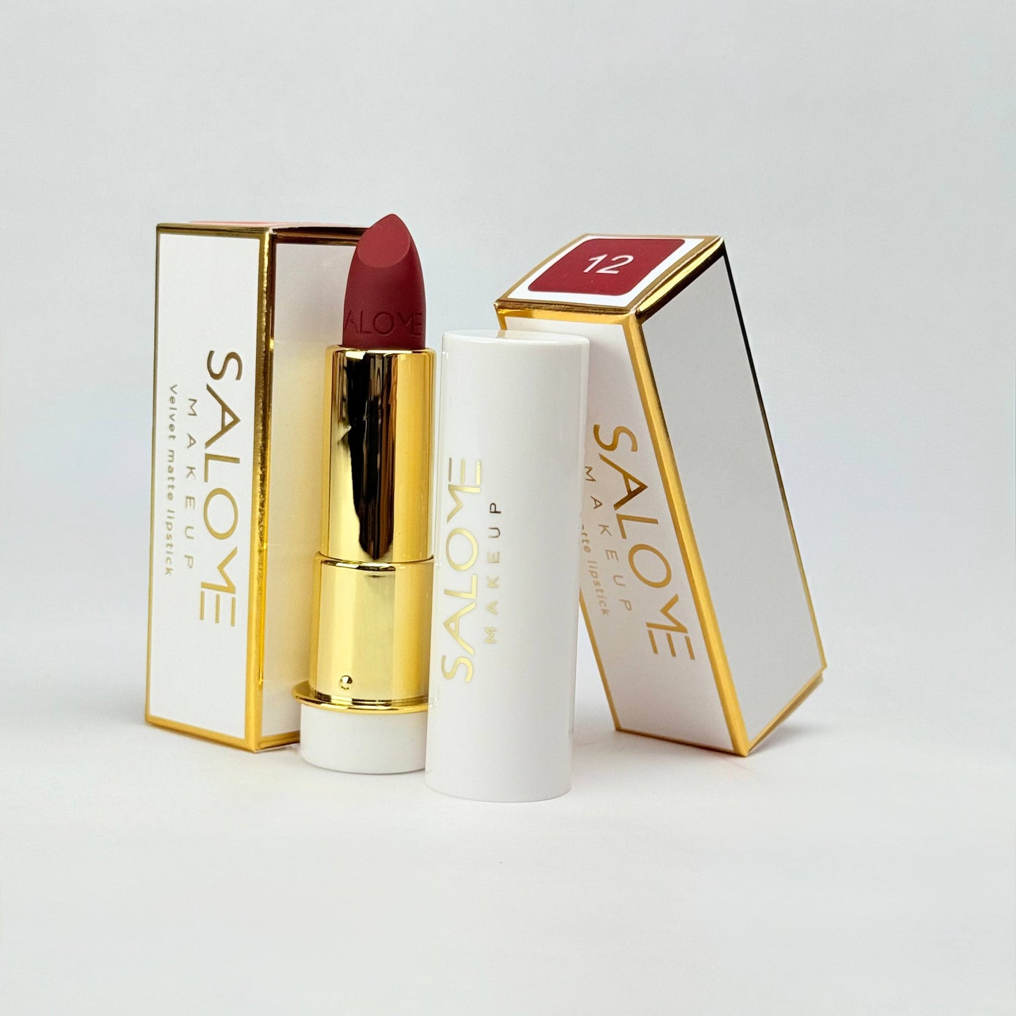 Lápiz labial mate aterciopelado salome