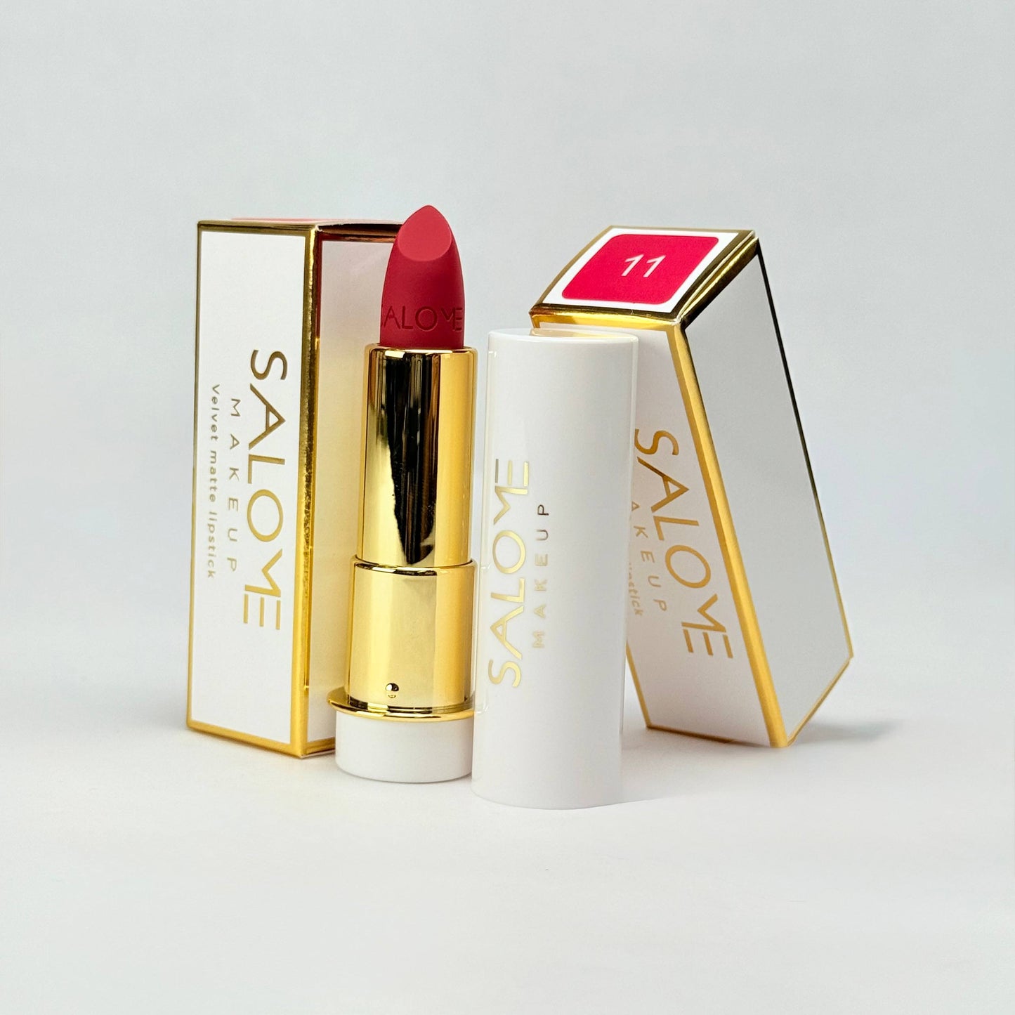 Lápiz labial mate aterciopelado salome