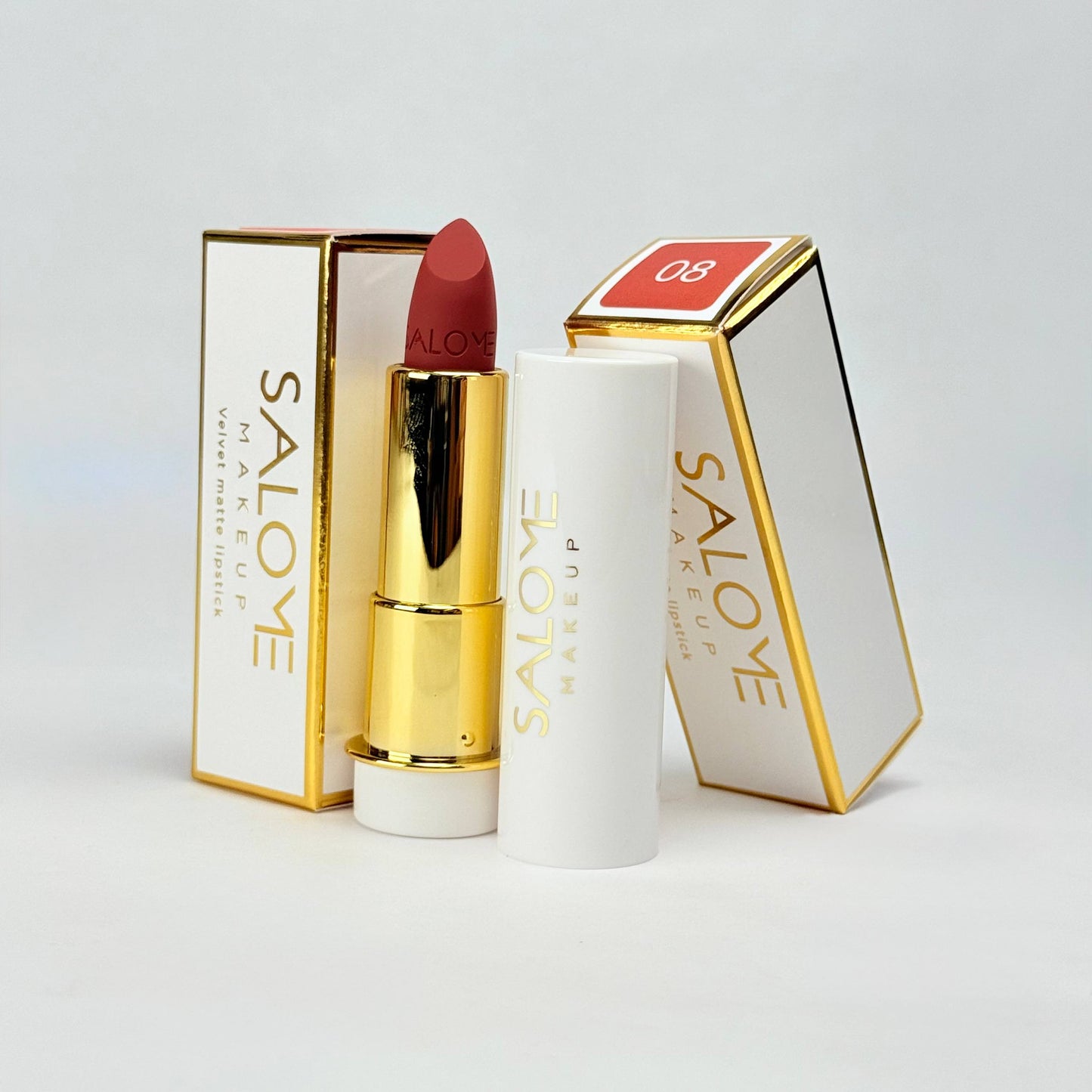 Lápiz labial mate aterciopelado salome