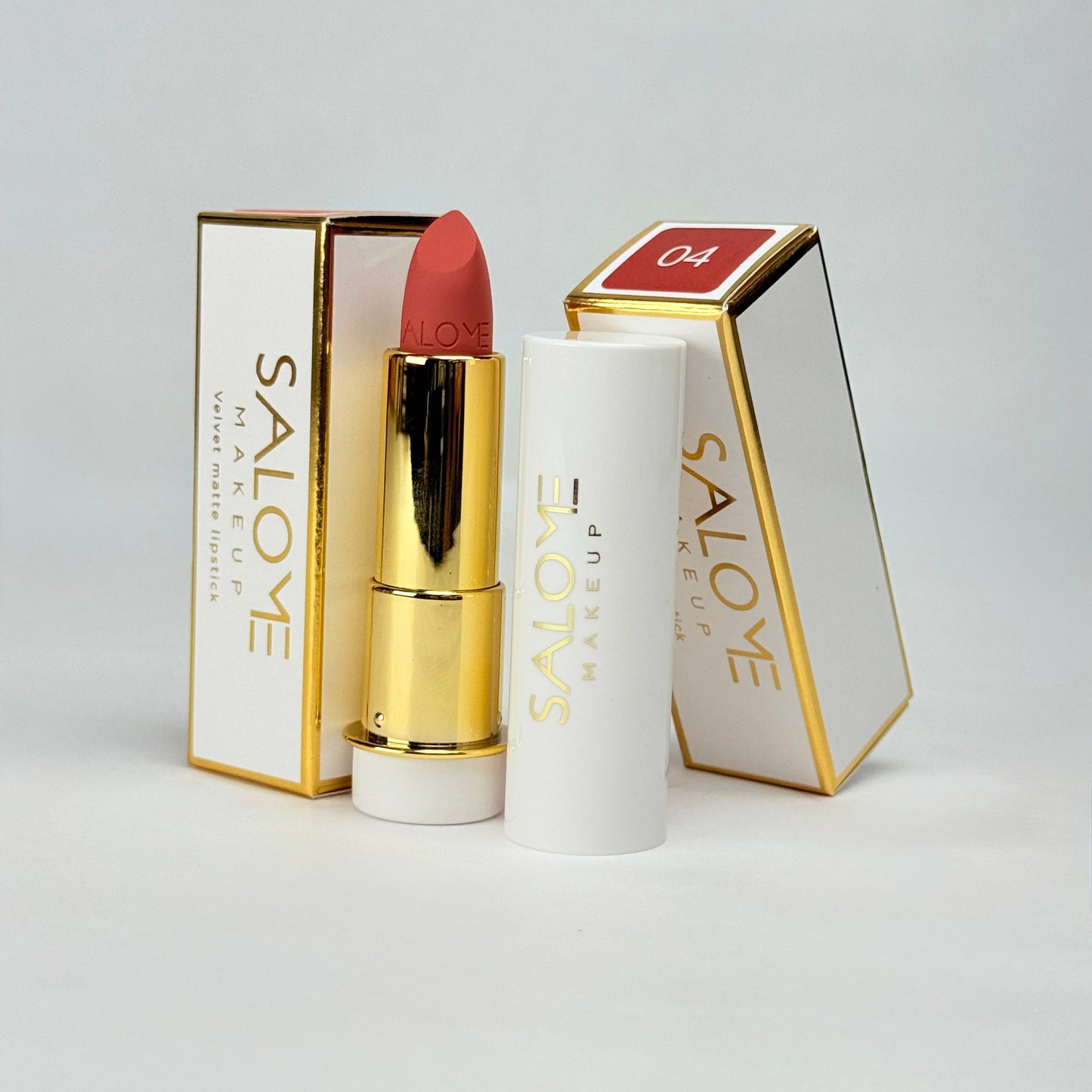 Lápiz labial mate aterciopelado salome