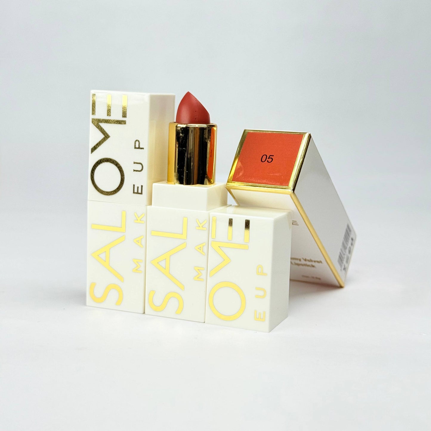 Lápiz labial cremoso aterciopelado salome