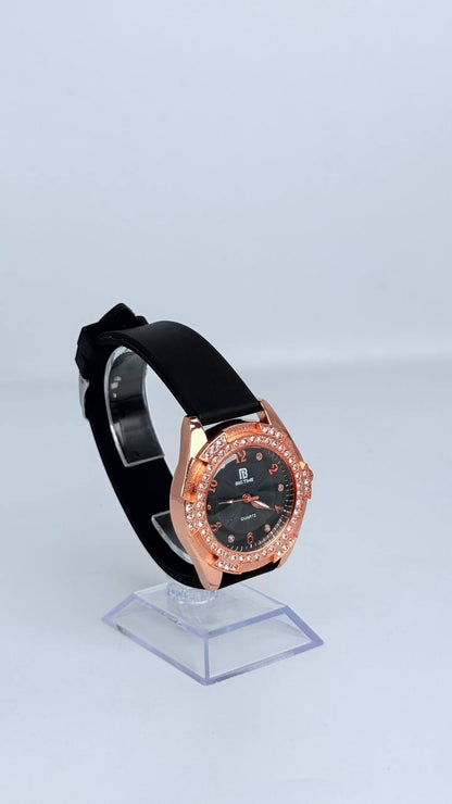 Reloj de dama con piedreria