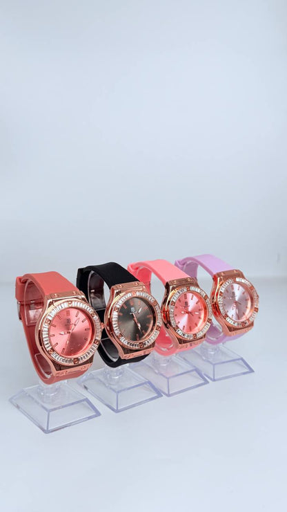 Reloj de dama de colores con piedreria